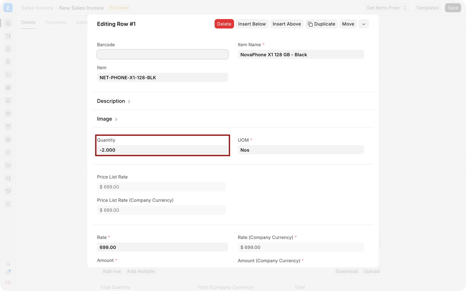 Credit Note item row with the negative return quantity highlighted.